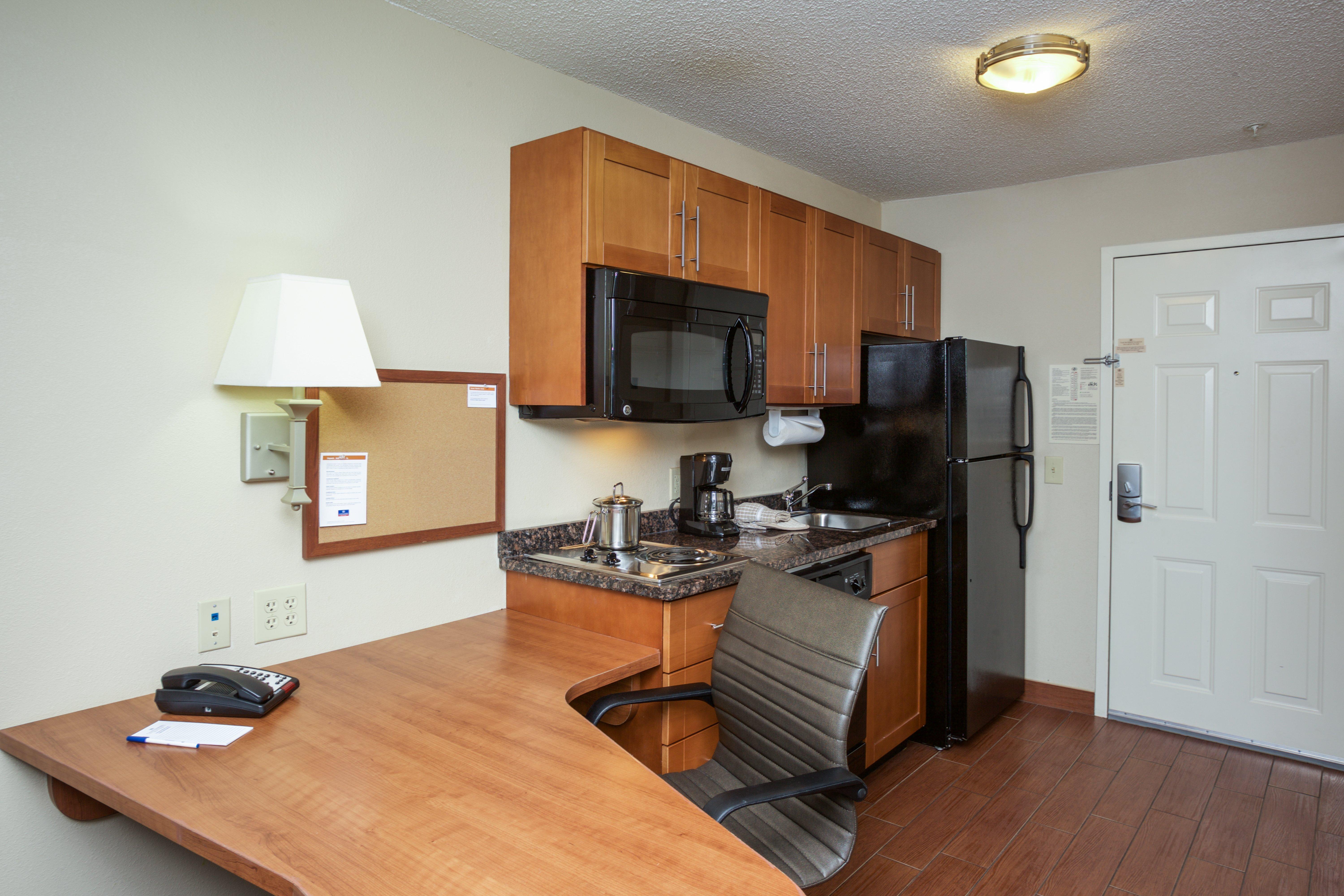 Candlewood Suites Richmond Airport By Ihg Sandston Exterior photo